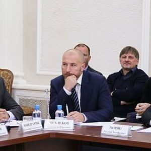 uzn_15105631213